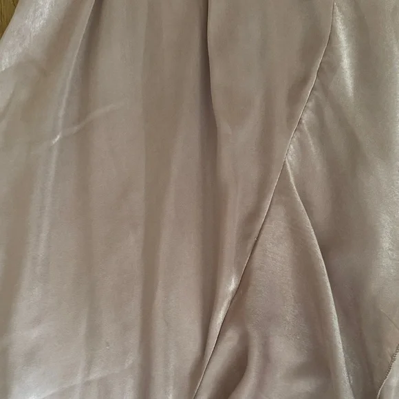 Chic Long Sleeve Dress in Soft Taupe - Picture 4 of 10